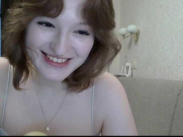 -Evmenida's BongaCams show and profile