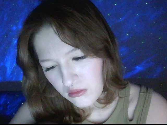 -Evmenida's BongaCams show and profile