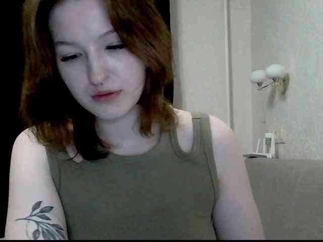 -Evmenida Live Webcam on BongaCams