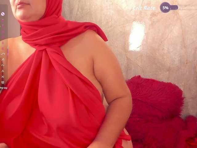 HijabiMilf from BongaCams is Freechat