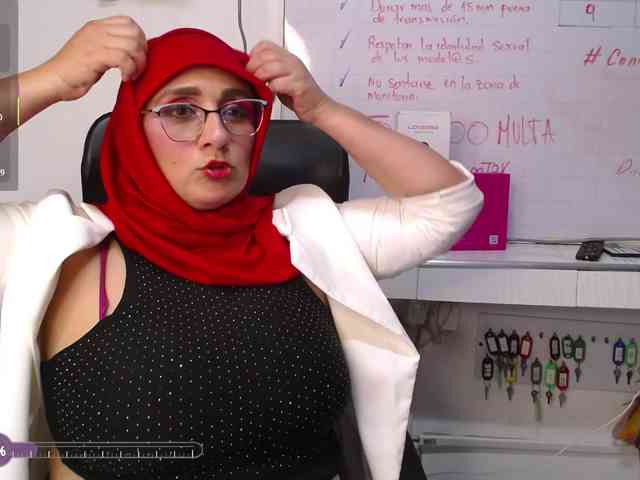 HijabiMilf webcam