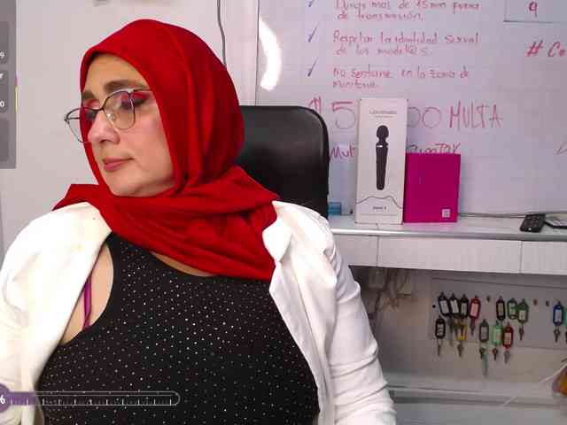 HijabiMilf webcam