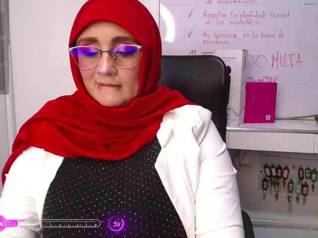HijabiMilf webcam