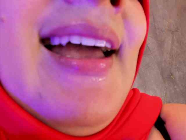 HijabiMilf webcam
