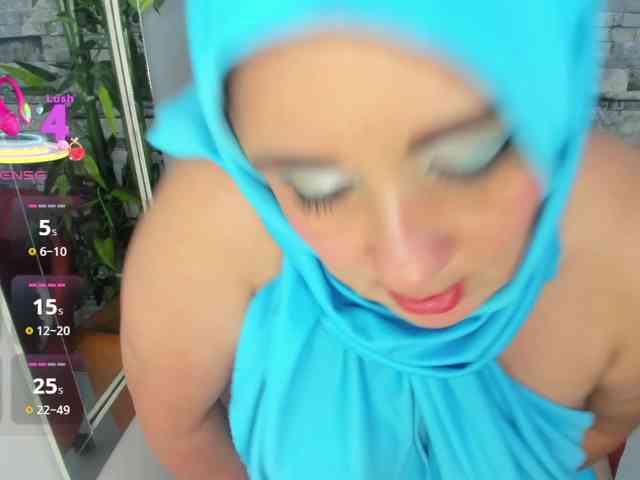 HijabiMilf webcam