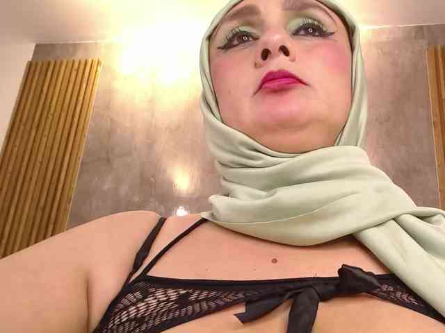 HijabiMilf webcam