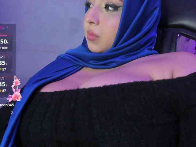ThanaHaluff webcam