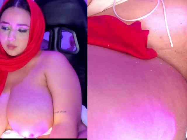 ThanaHaluff webcam