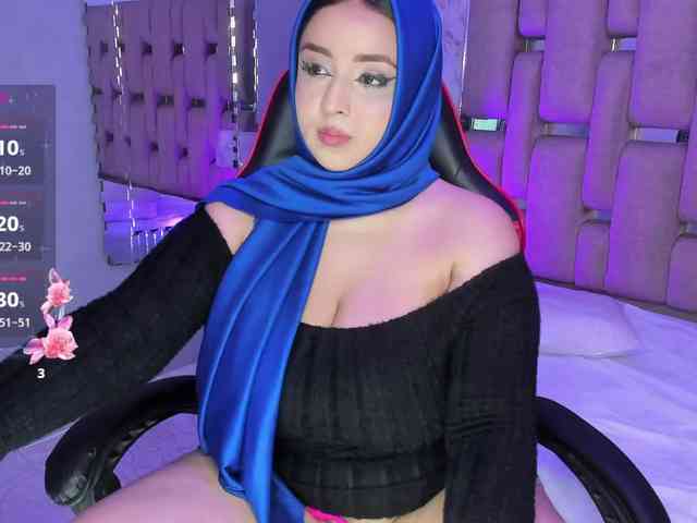 ThanaHaluff webcam