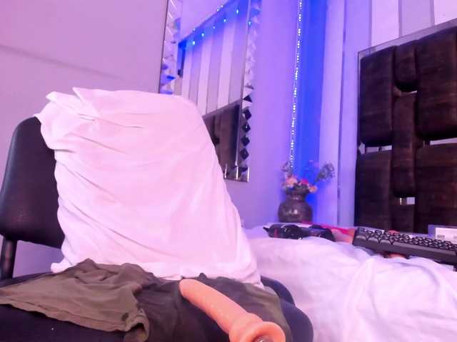 Kate-Roose's BongaCams show and profile