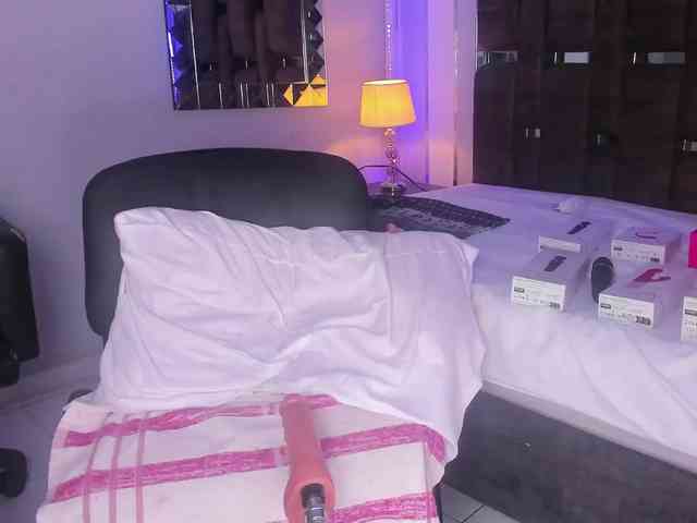 Kate-Roose Kate-Roose