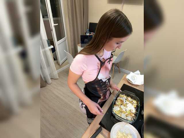 Milkaff- from BongaCams