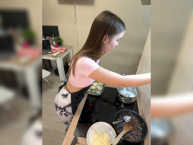 Milkaff- from BongaCams