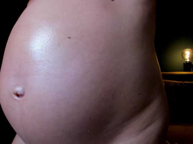 maddybloomx's BongaCams show and profile