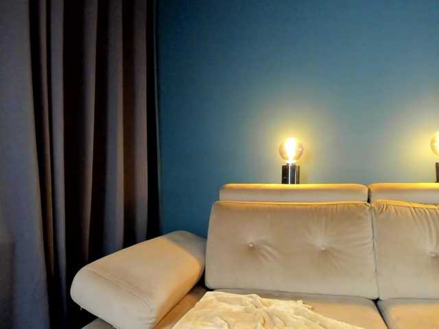 maddybloomx's BongaCams show and profile