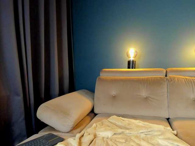 maddybloomx's BongaCams show and profile