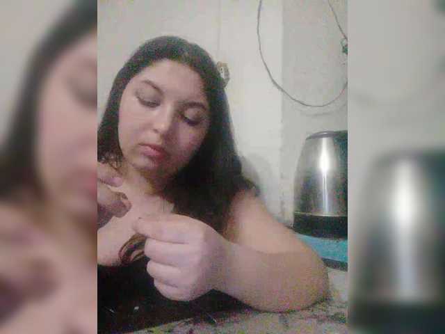 Zalinka's BongaCams show and profile