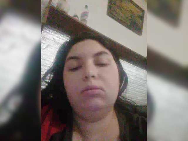 Zalinka's BongaCams show and profile