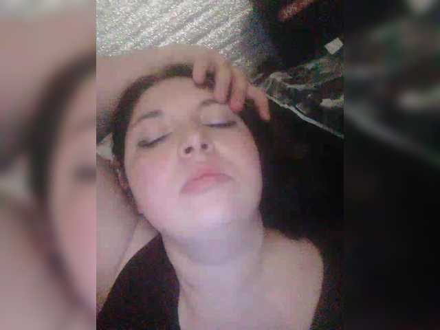 Zalinka's BongaCams show and profile