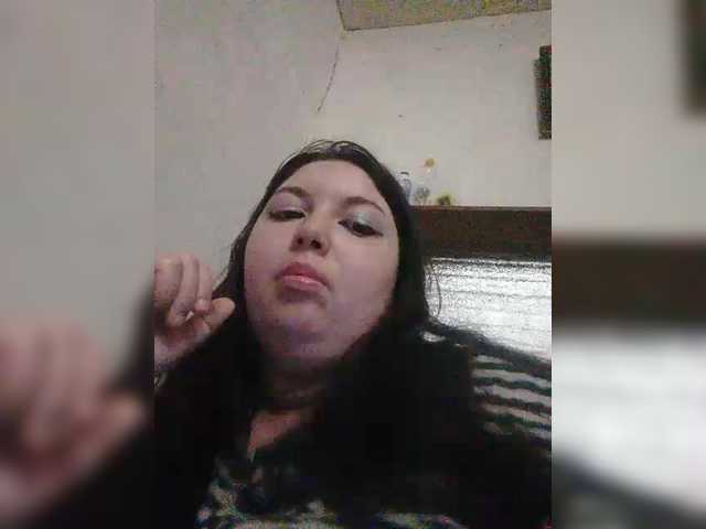 Zalinka's BongaCams show and profile