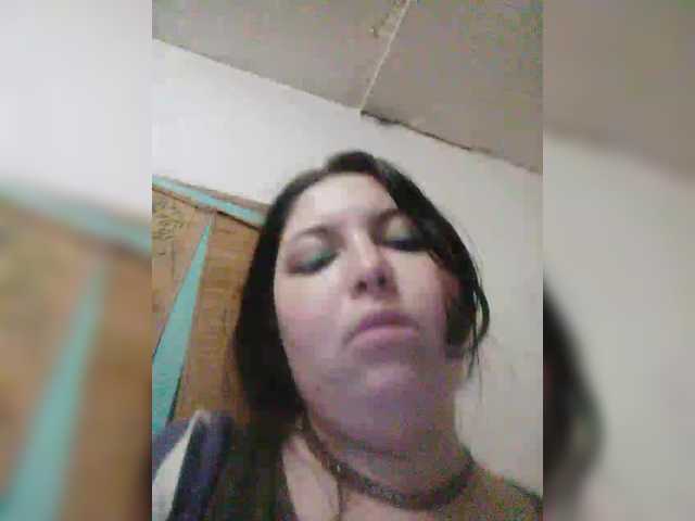 Zalinka's BongaCams show and profile