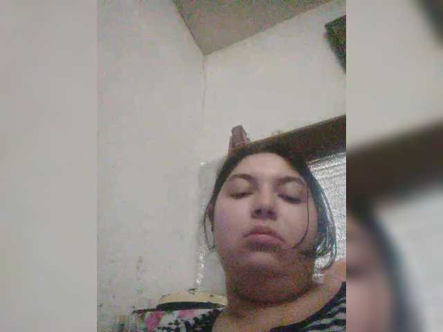 Zalinka's BongaCams show and profile