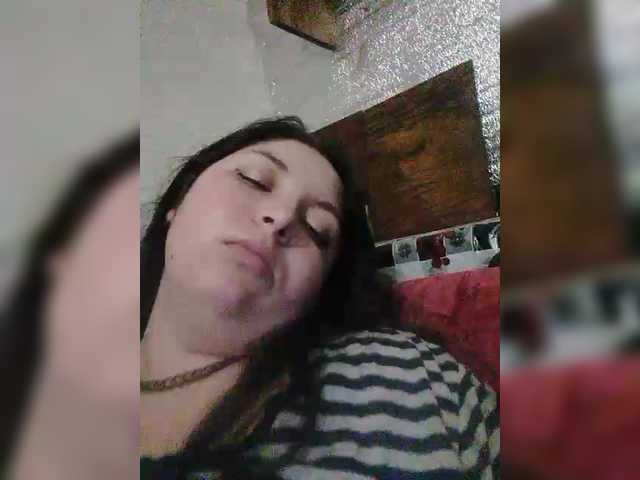 Zalinka's BongaCams show and profile