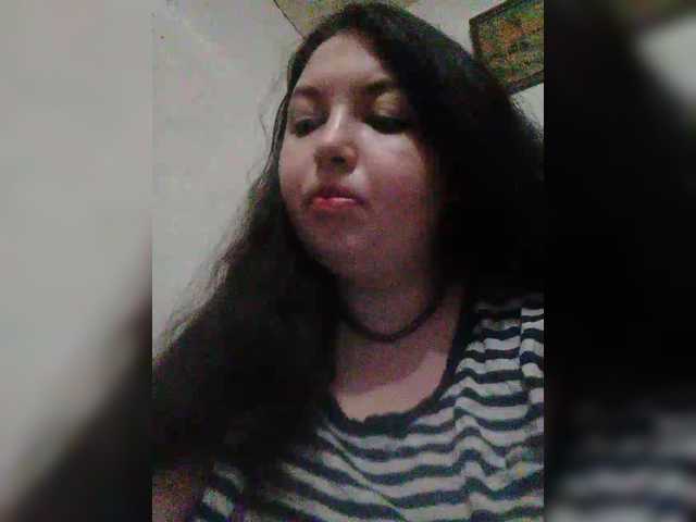 Zalinka's BongaCams show and profile