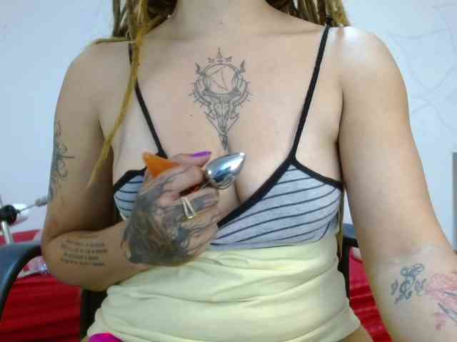 NataliaSativa webcam