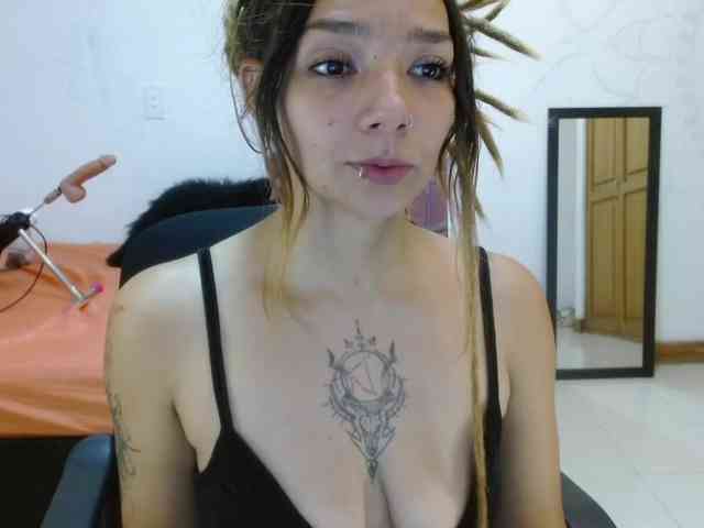 NataliaSativa webcam