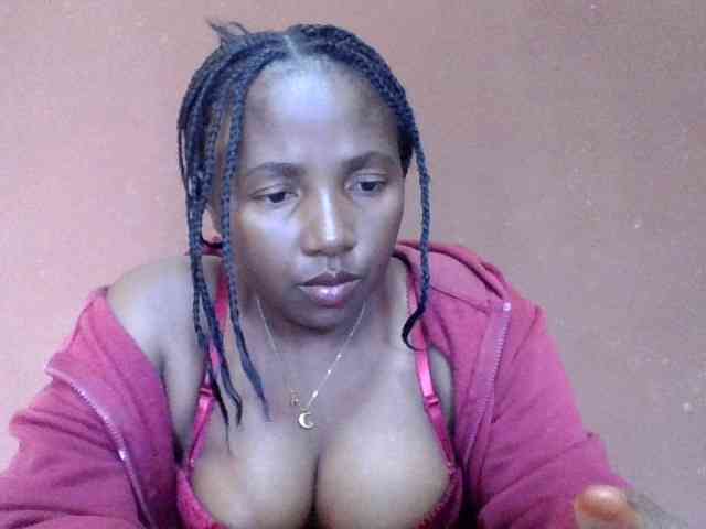 Eliame12 webcam