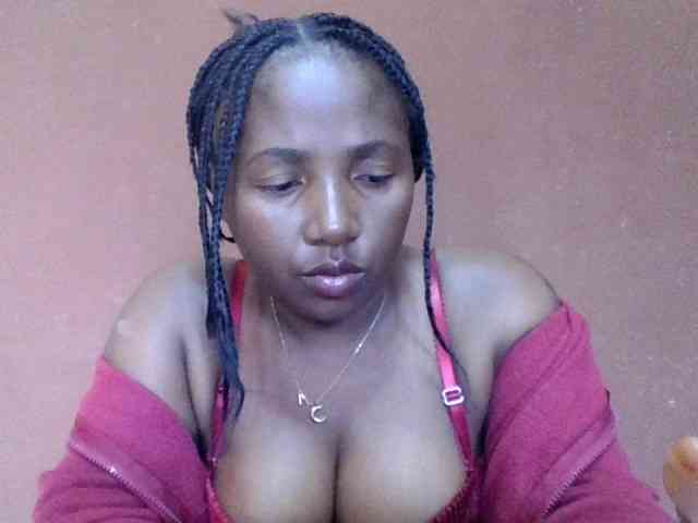 Eliame12 webcam