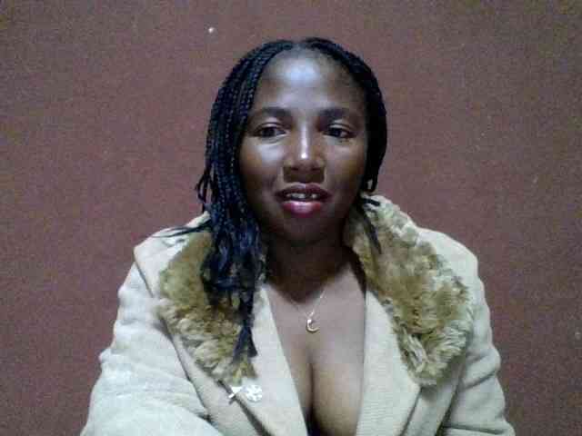Eliame12 webcam