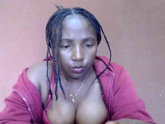 Eliame12 webcam