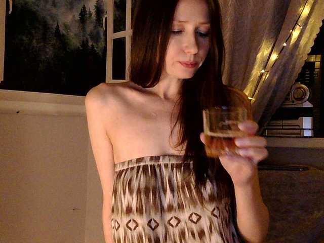 Serseia's BongaCams show and profile