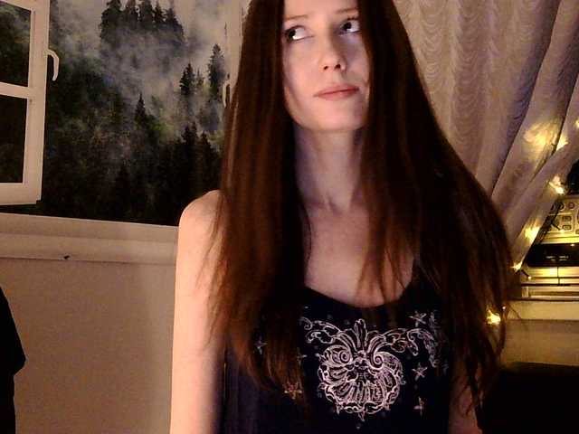 Serseia's BongaCams show and profile