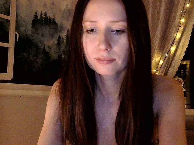 Serseia's BongaCams show and profile