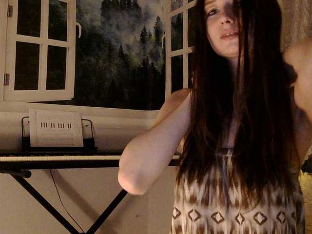 Serseia's BongaCams show and profile