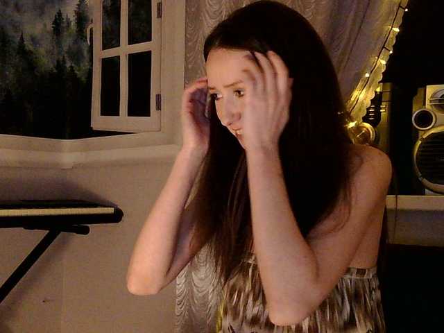 Serseia's BongaCams show and profile