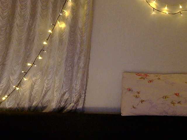 Serseia's BongaCams show and profile