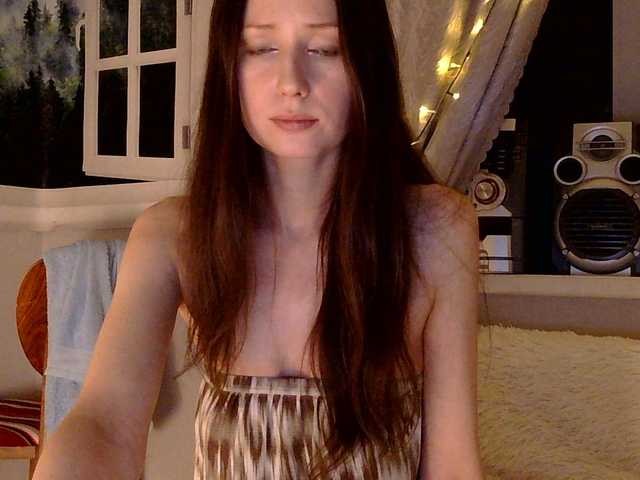 Serseia's BongaCams show and profile