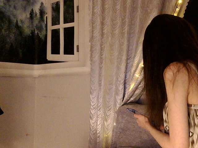 Serseia's BongaCams show and profile