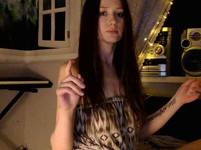 Oksana_32 webcam