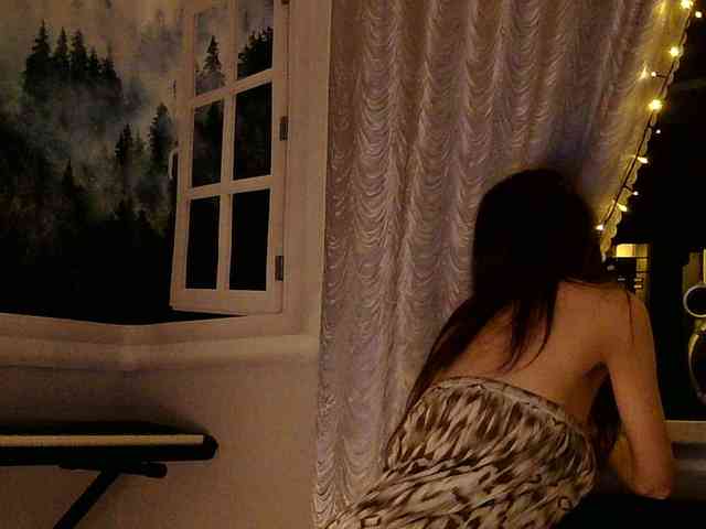 Oksana_32 webcam