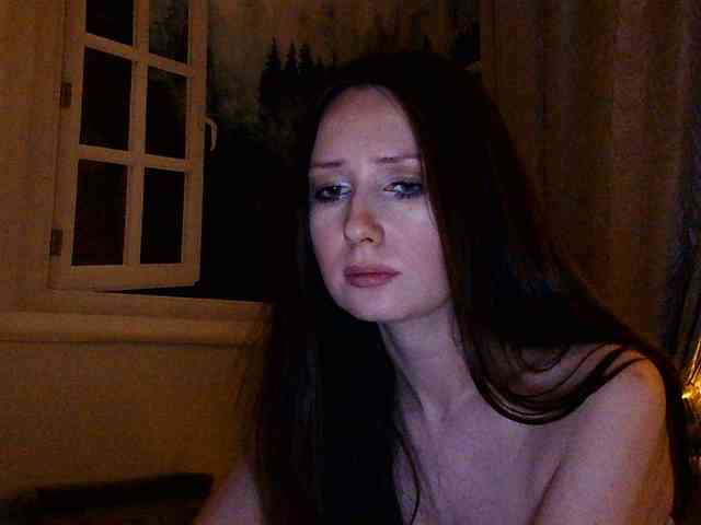 Emily_Silence webcam