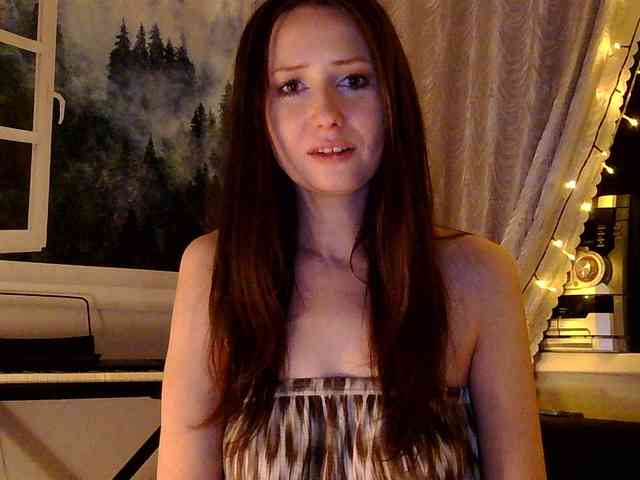 Elly_Silence webcam
