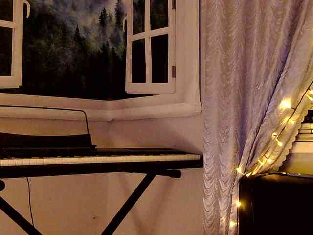 Elly_Silence webcam