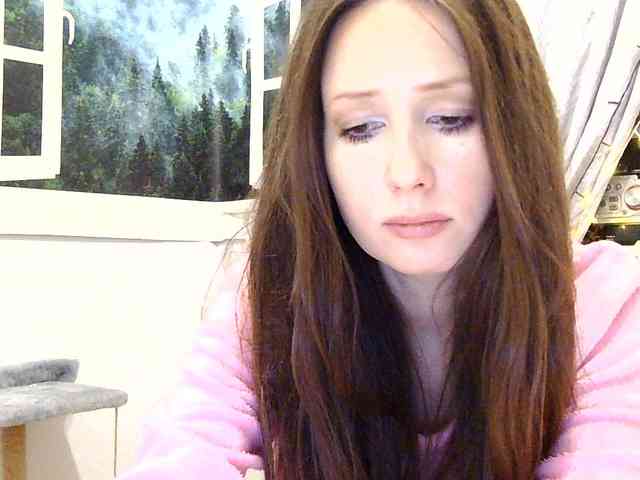 Emily_Silence webcam
