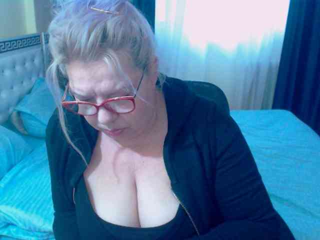 SonyaHotMilf SonyaHotMilf