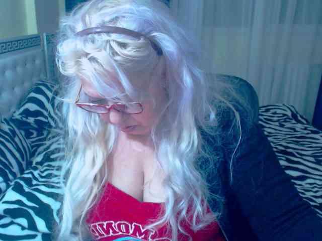 SonyaHotMilf SonyaHotMilf